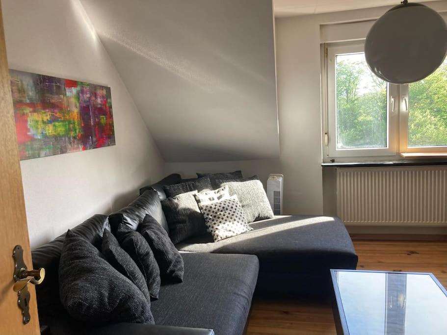 Sonnige Etagen-Wohnung, Alleinige Nutzung, Wasserbett Neunkirchen  Exterior foto